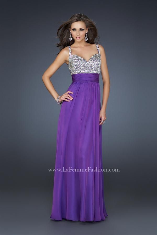 Vestidos de Fiesta de La Femme morado